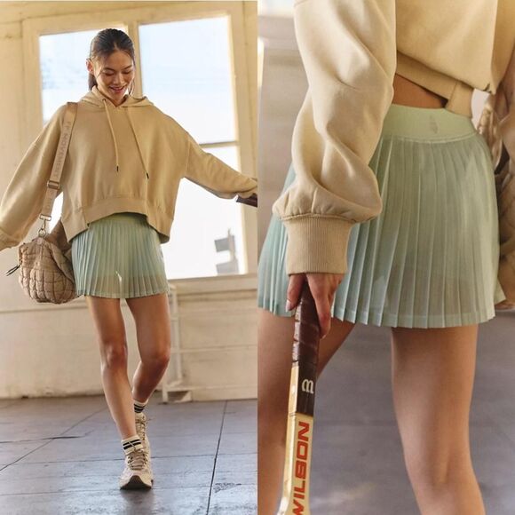 FP Movement Free People pleated mini tennis skirt skort M/L golf mesh - Picture 2 of 6